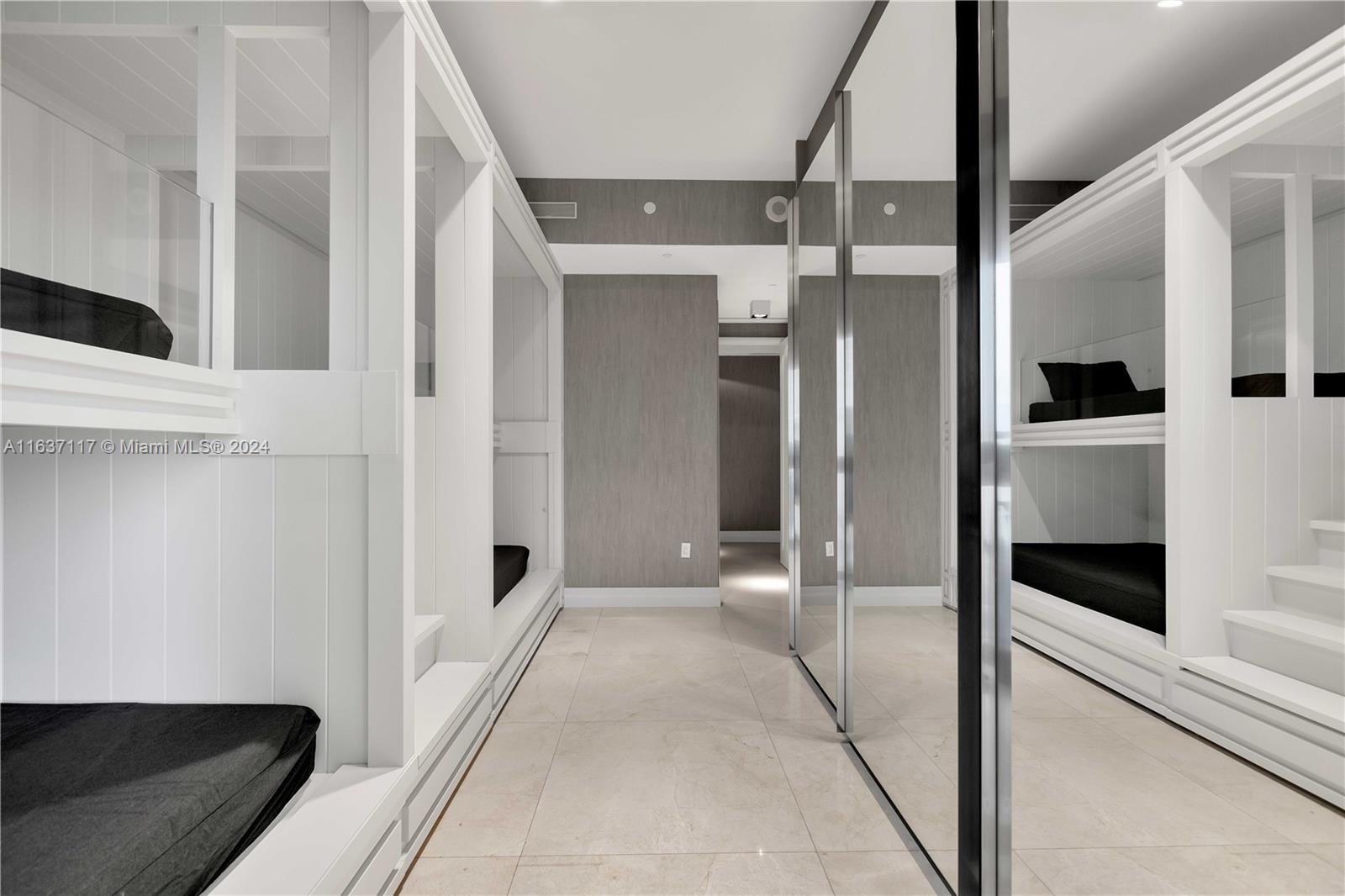 17749 COLLINS AVENUE COND - Residential