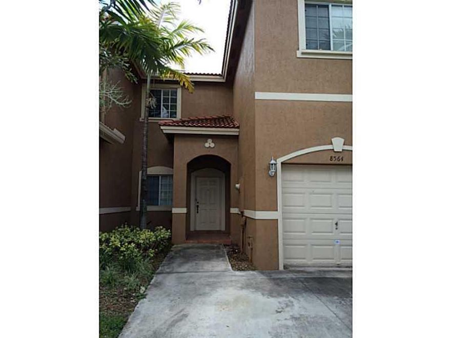 Well kept townhouse in nice community. Wood floors throughout. 1 car garage and fenced patio.