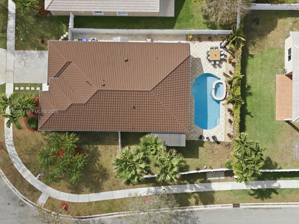 Photo of 14205 NW 21st St, Pembroke Pines, FL 33028 (MLS # A11975580)