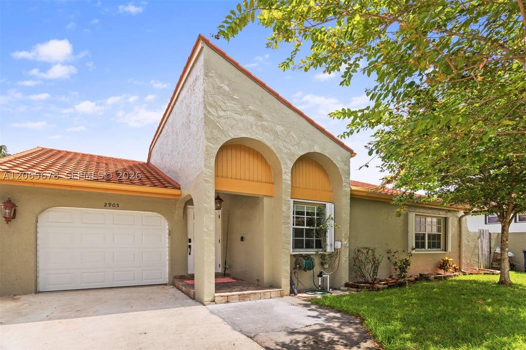 Photo of 2905 Albatross Dr, Cooper City, FL 33026 (MLS # A12065678)