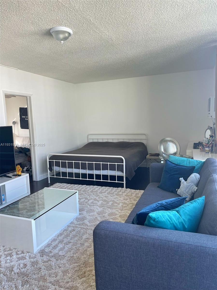 BROWNSTONE CO-OP APTS INC - Residential