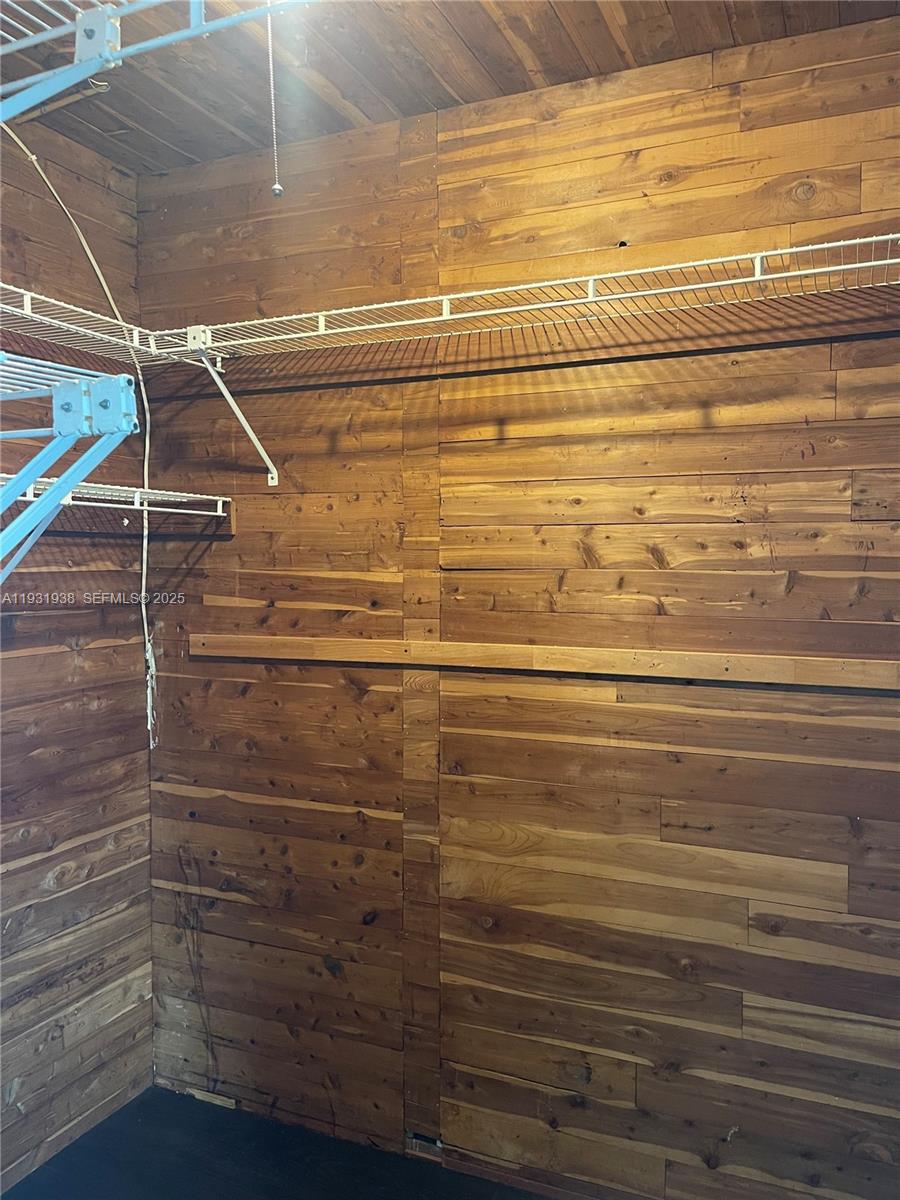 BROWNSTONE CO-OP APTS INC - Residential