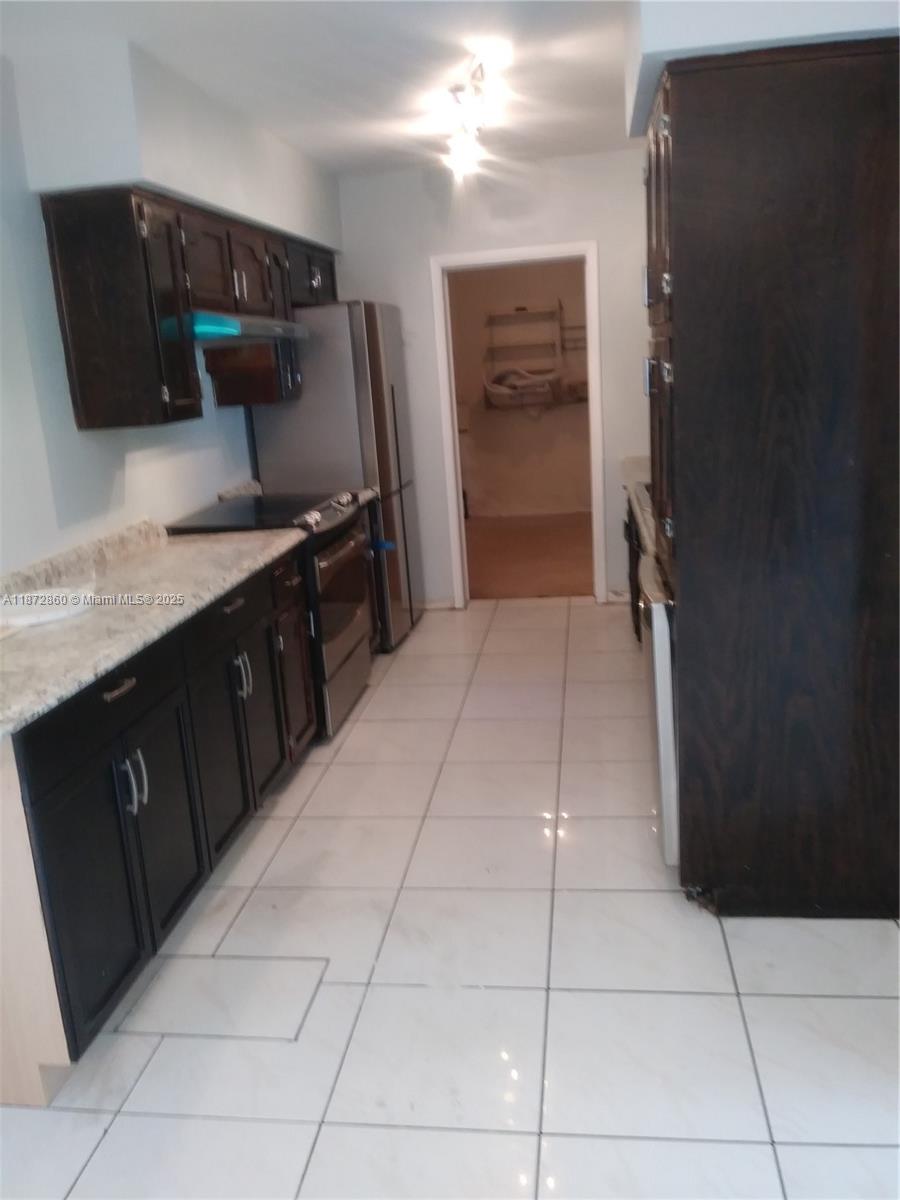 MEYERSON HEIGHTS - Residential