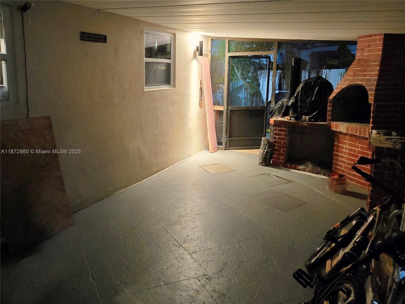 MEYERSON HEIGHTS - Residential