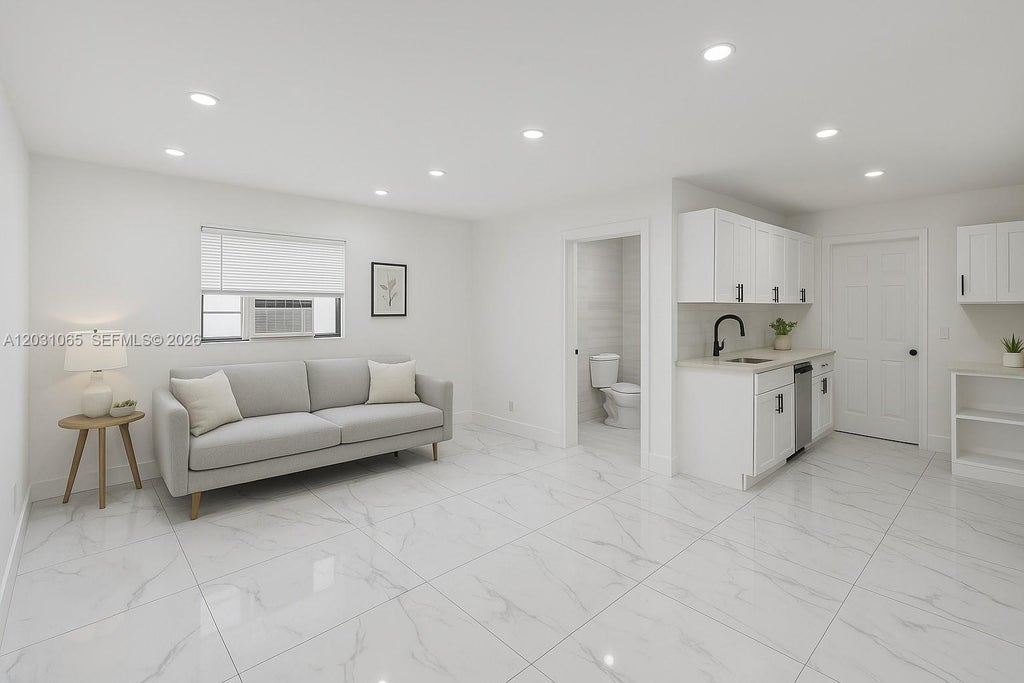 Photo of 5740 Mayo St #4, Hollywood, FL 33023 (MLS # A12031065)