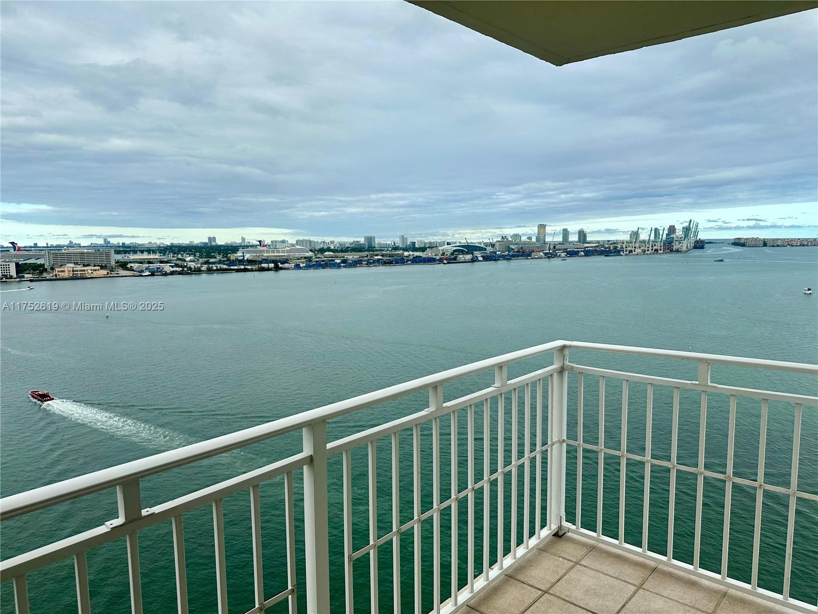 Property for Sale at 770 Claughton Island Dr Ph-15, Miami, Broward County, Florida - Bedrooms: 2 
Bathrooms: 2  - $689,000
