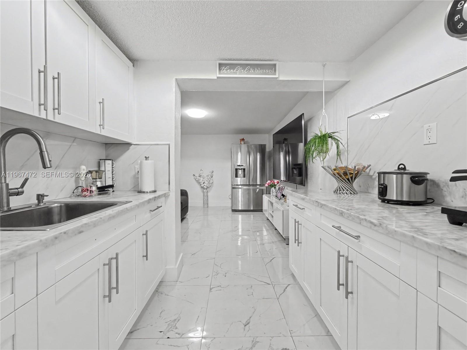 RICMAR HEIGHTS - Residential Lease