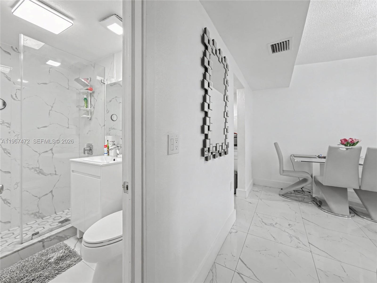 RICMAR HEIGHTS - Residential Lease