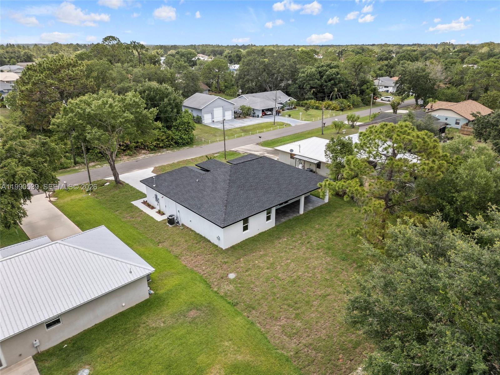 SUN N LAKE EST OF SEBRING - Residential
