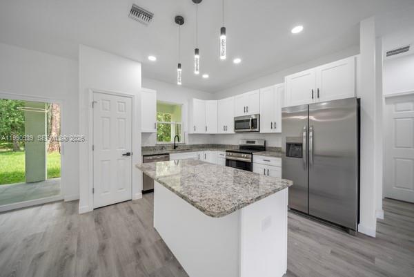 SUN N LAKE EST OF SEBRING - Residential