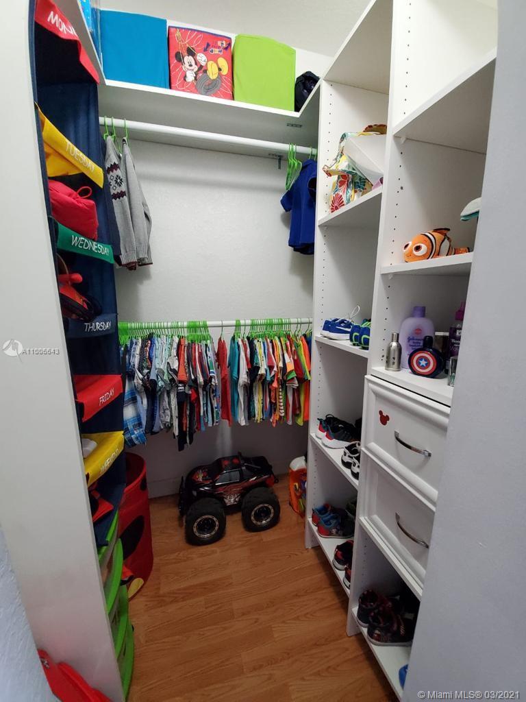 KENDALL GREENS CONDO - Residential