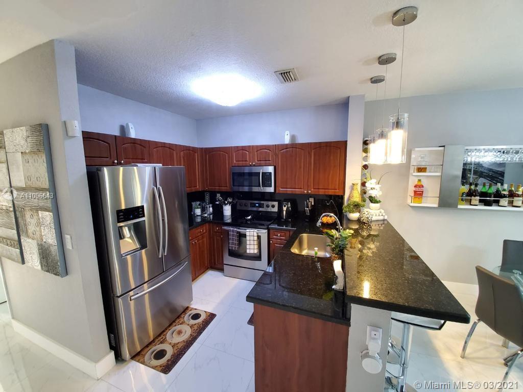 KENDALL GREENS CONDO - Residential