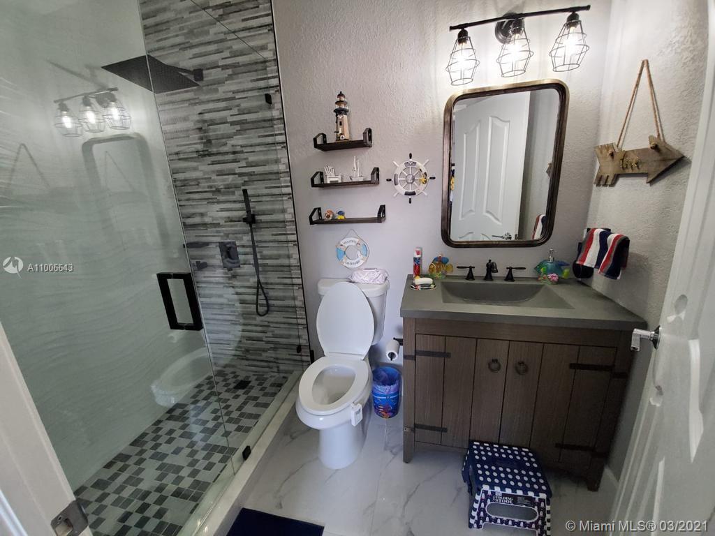 KENDALL GREENS CONDO - Residential