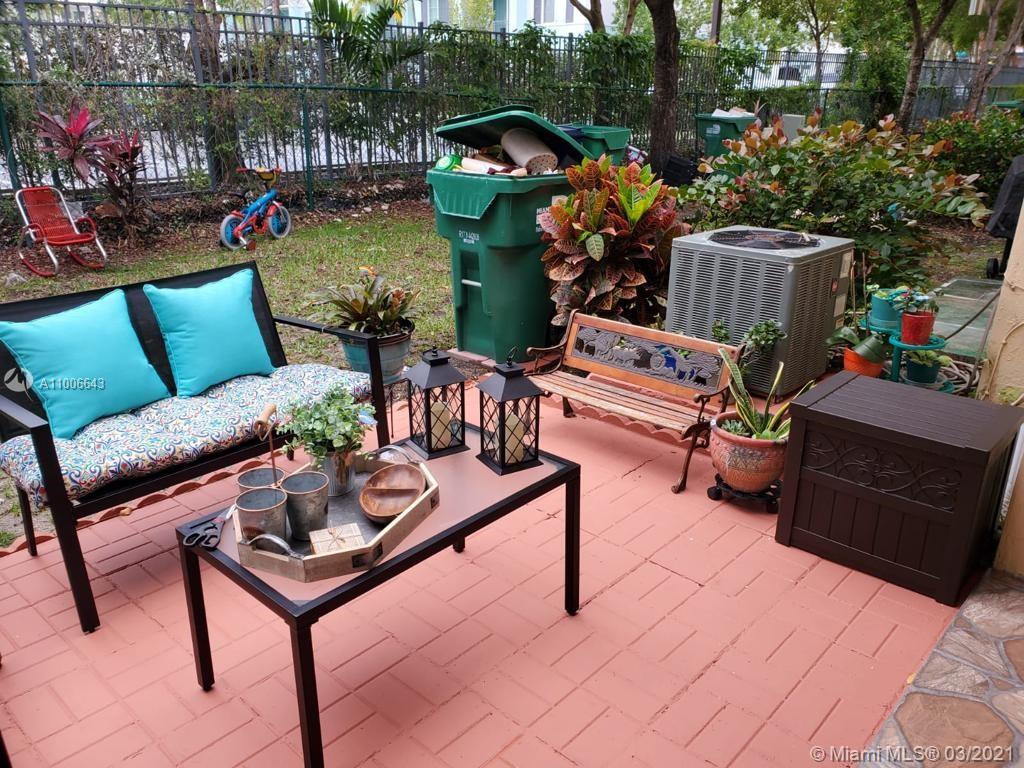 KENDALL GREENS CONDO - Residential