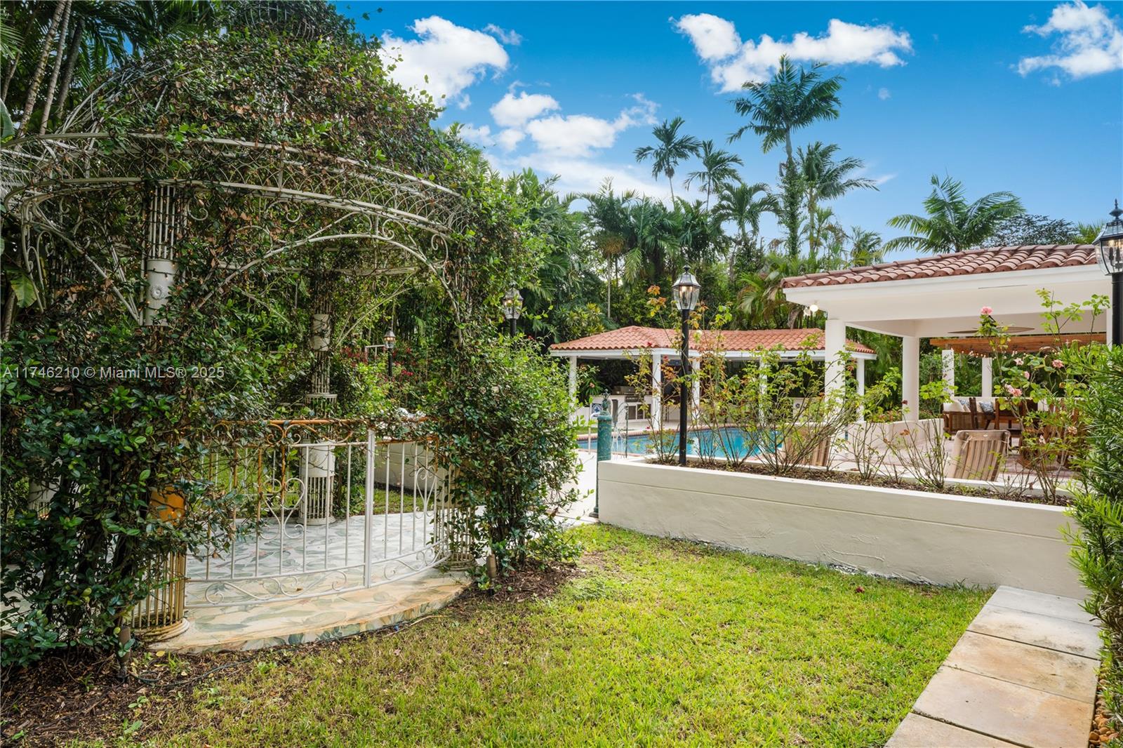 CORAL GAB SEC D REV PL - Residential