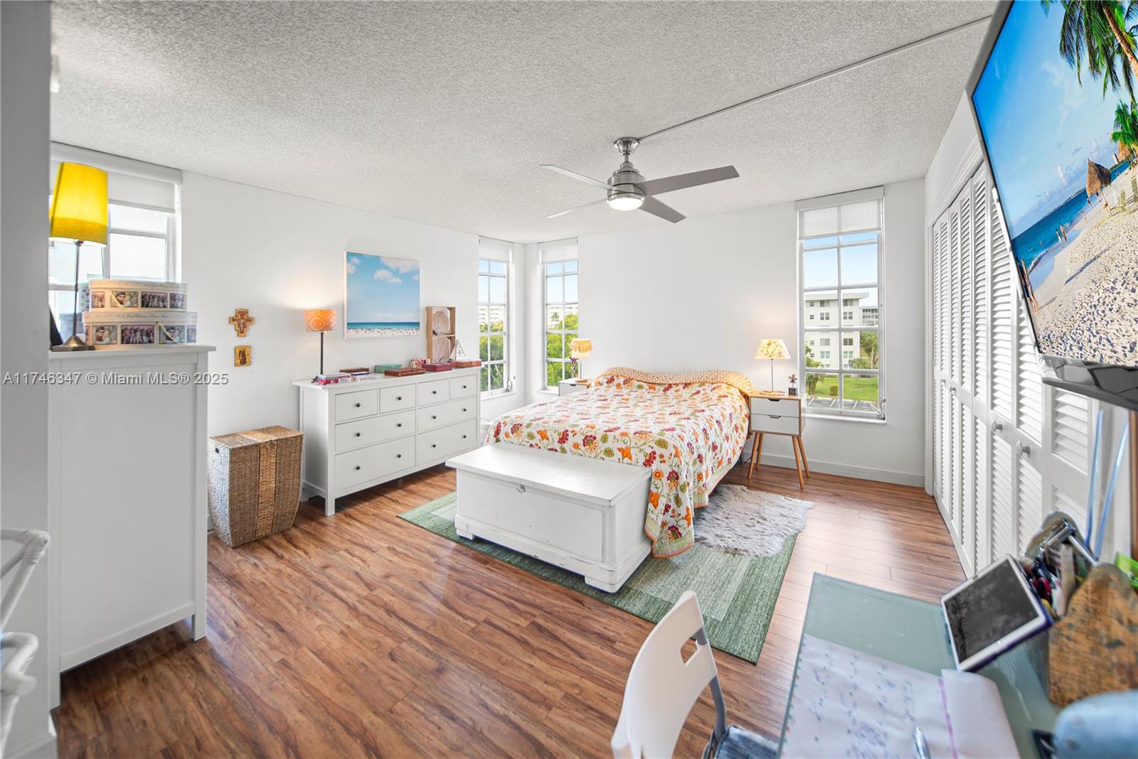 NO 18 PALM-AIRE COUNTRY C - Residential