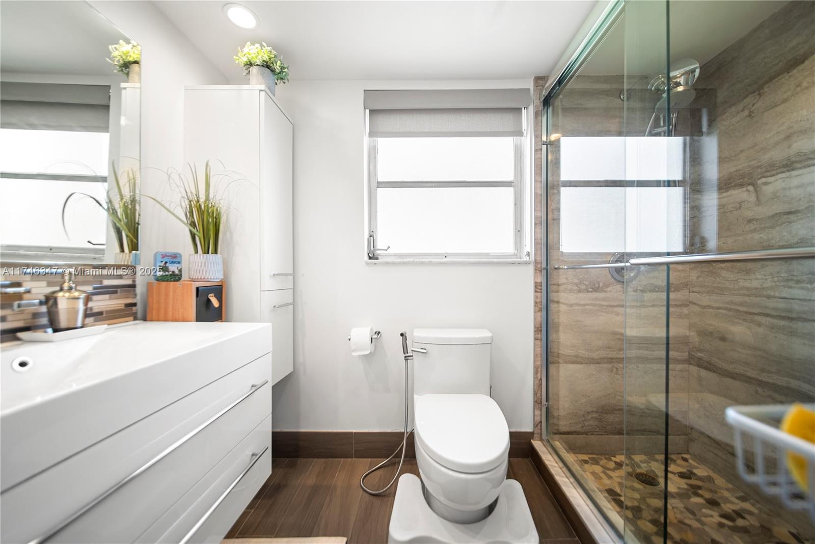 NO 18 PALM-AIRE COUNTRY C - Residential