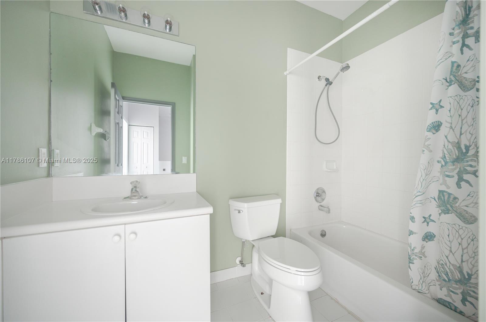 PORTOFINO VILLAS WEST - Residential