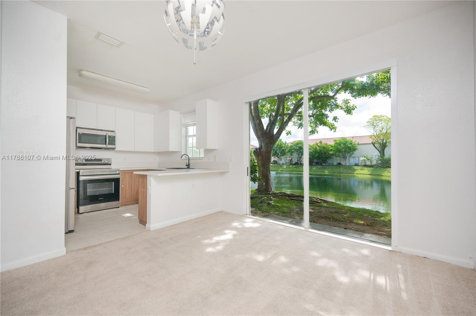 PORTOFINO VILLAS WEST - Residential