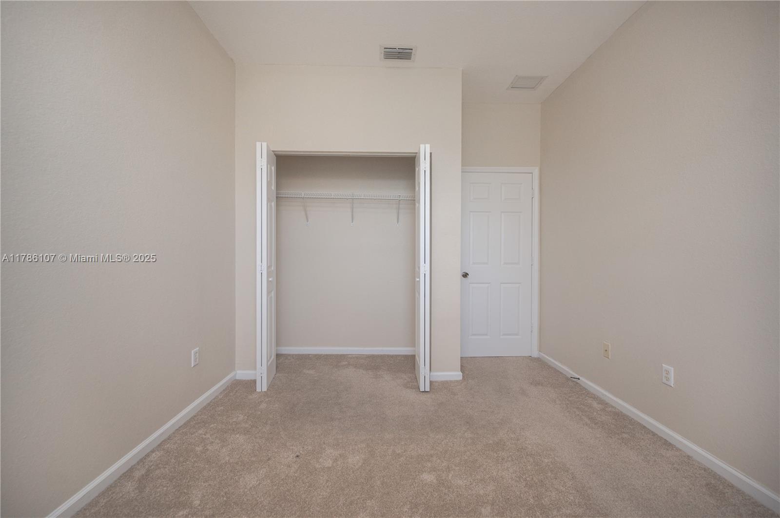 PORTOFINO VILLAS WEST - Residential