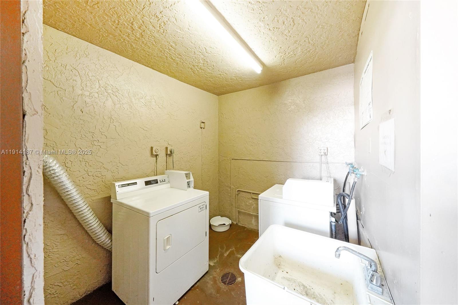 SABAL PALM CONDO - Residential Lease