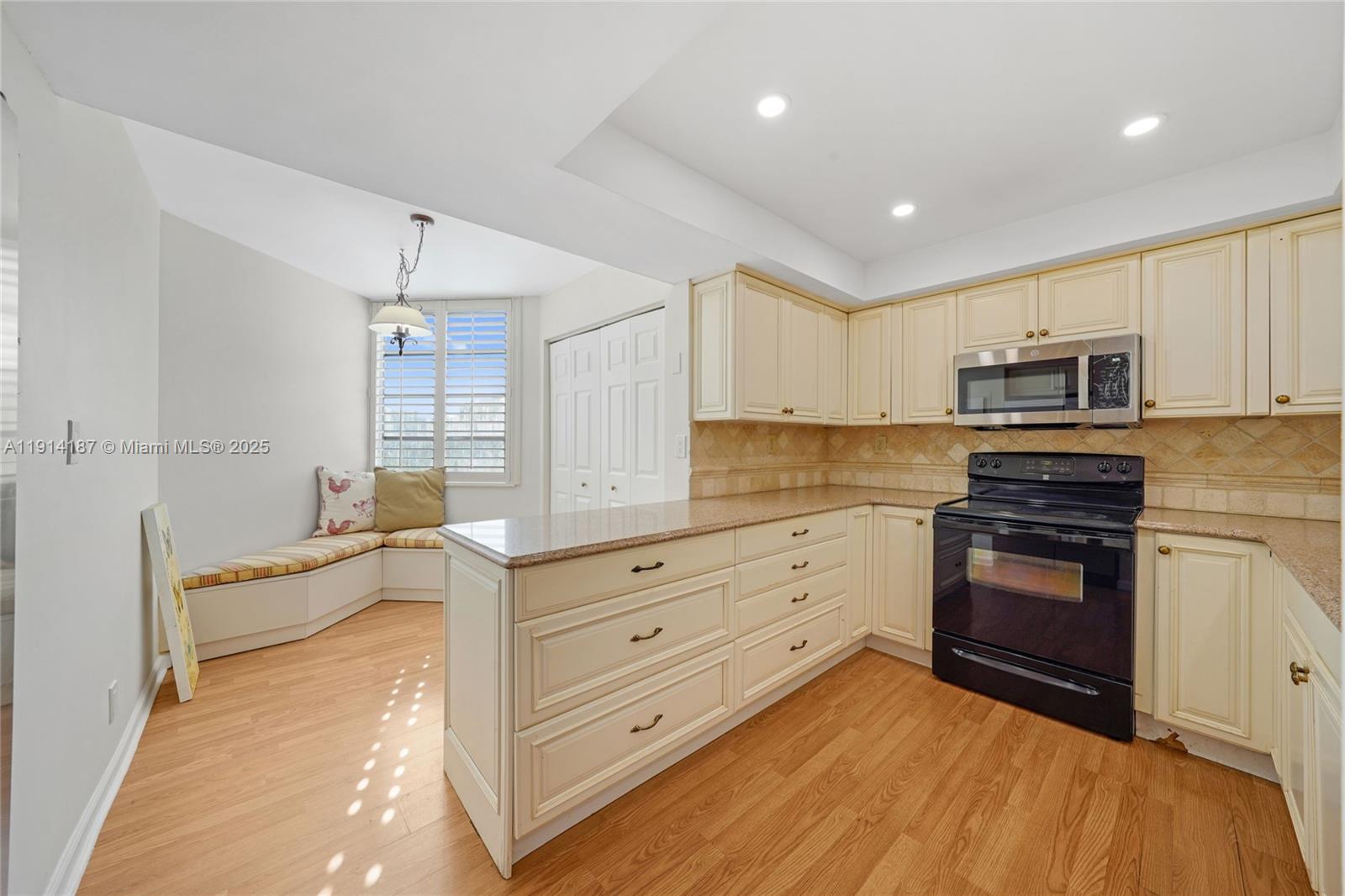 SABAL PALM CONDO - Residential Lease