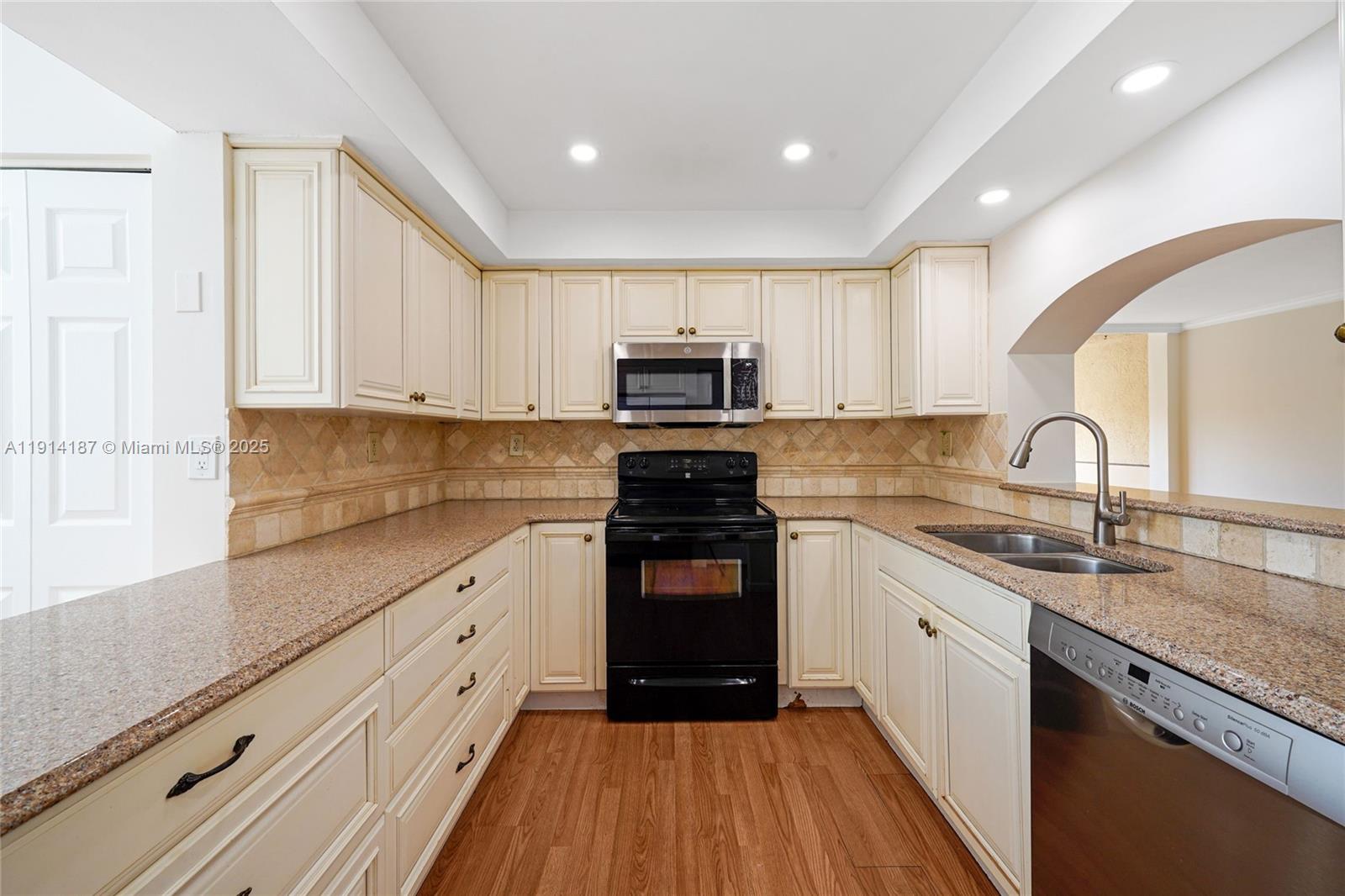 SABAL PALM CONDO - Residential Lease