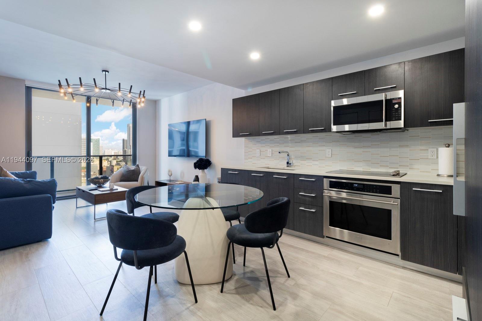 BRICKELL HEIGHTS WEST CON - Residential Lease