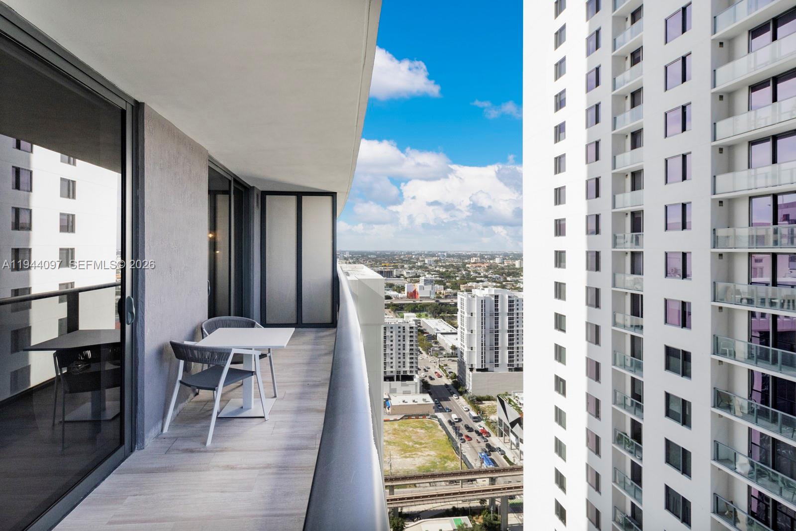 BRICKELL HEIGHTS WEST CON - Residential Lease
