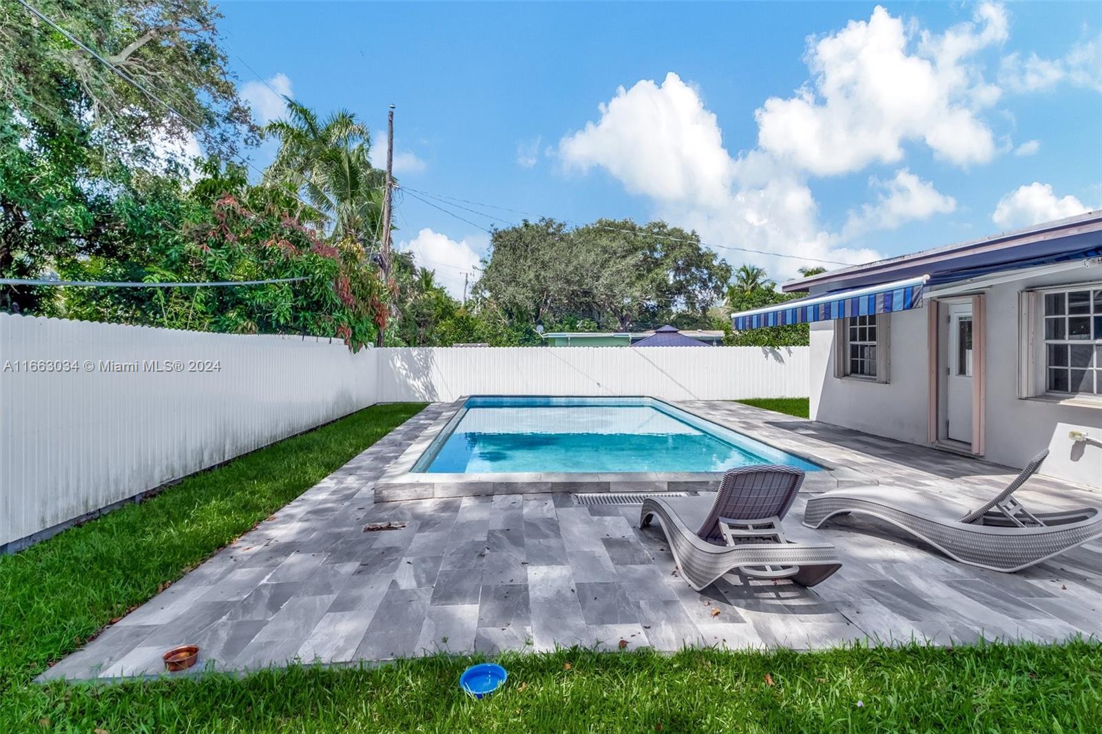 RUCKS PARK - Residential Income