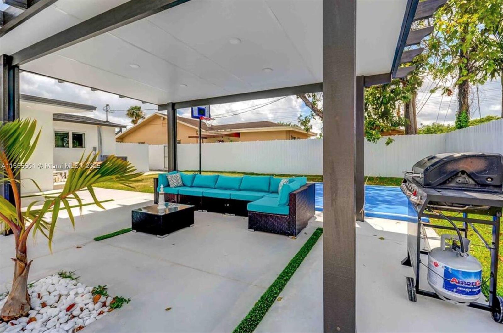 MACSON HEIGHTS - Residential Lease