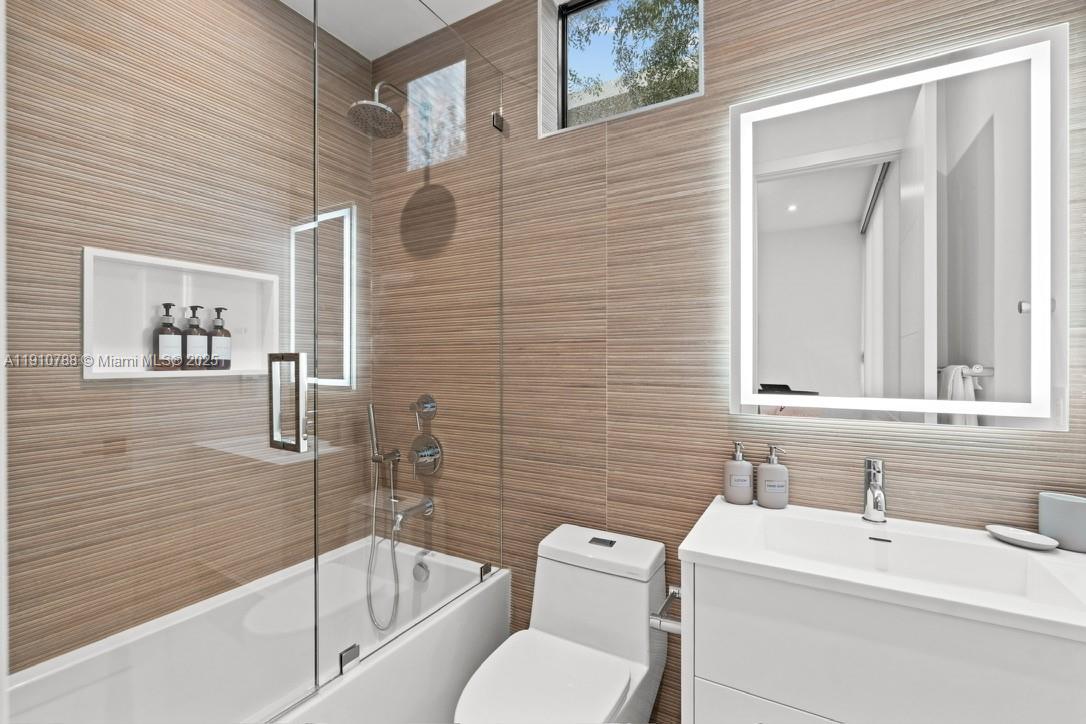 FROW HOMESTEAD - Residential