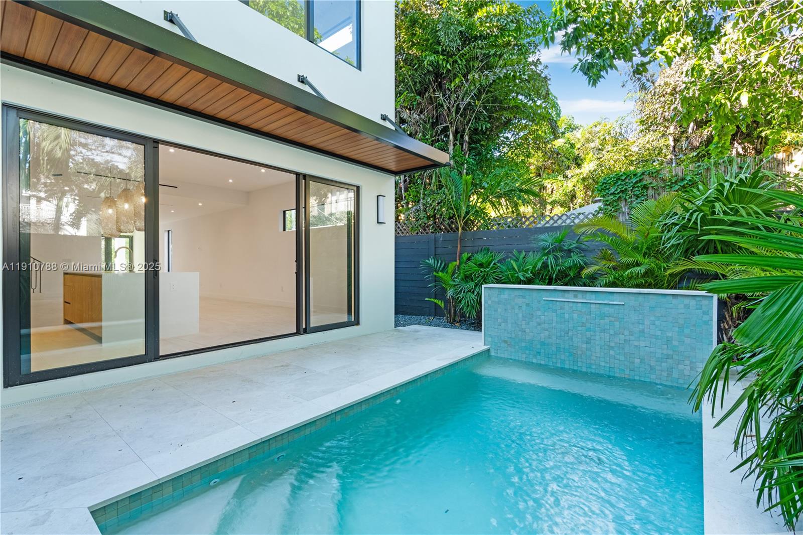 FROW HOMESTEAD - Residential