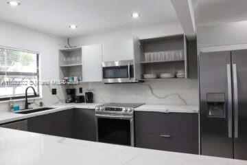 TRIANA - Residential