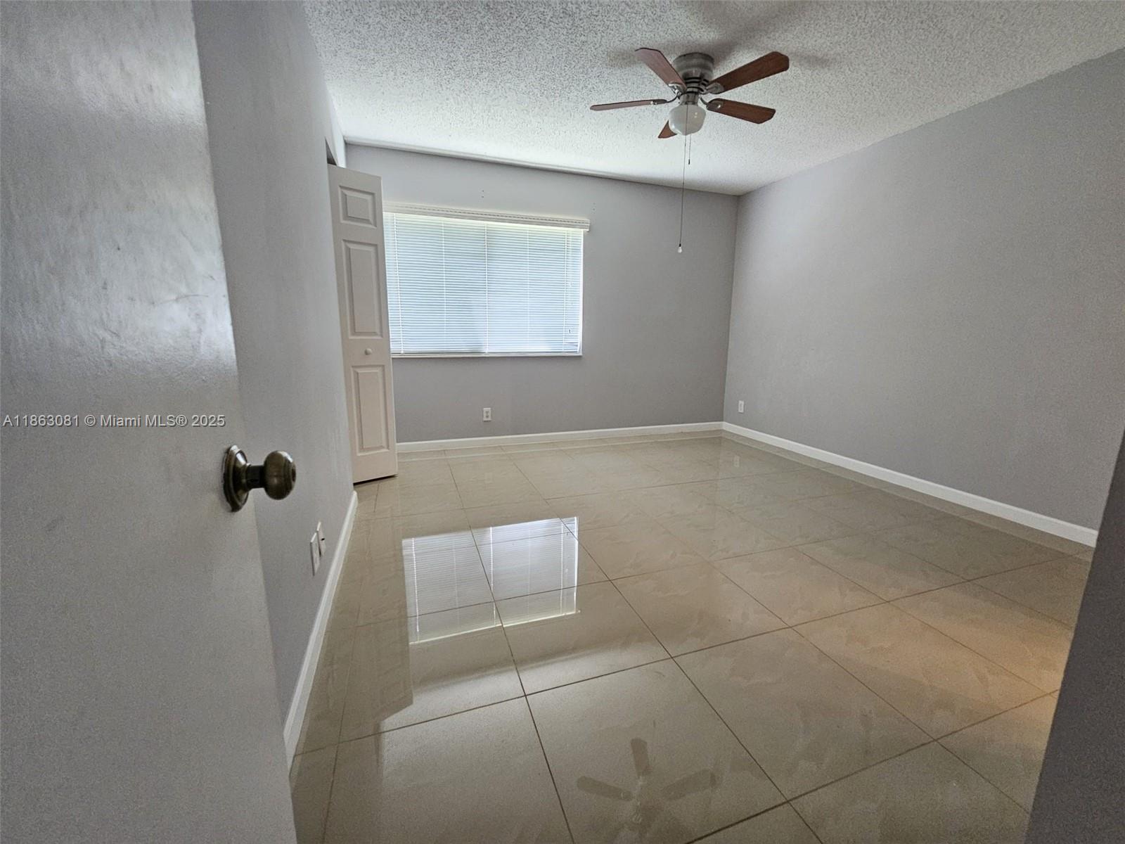 PINE RIDGE AT HAVERHILL C - Residential Lease