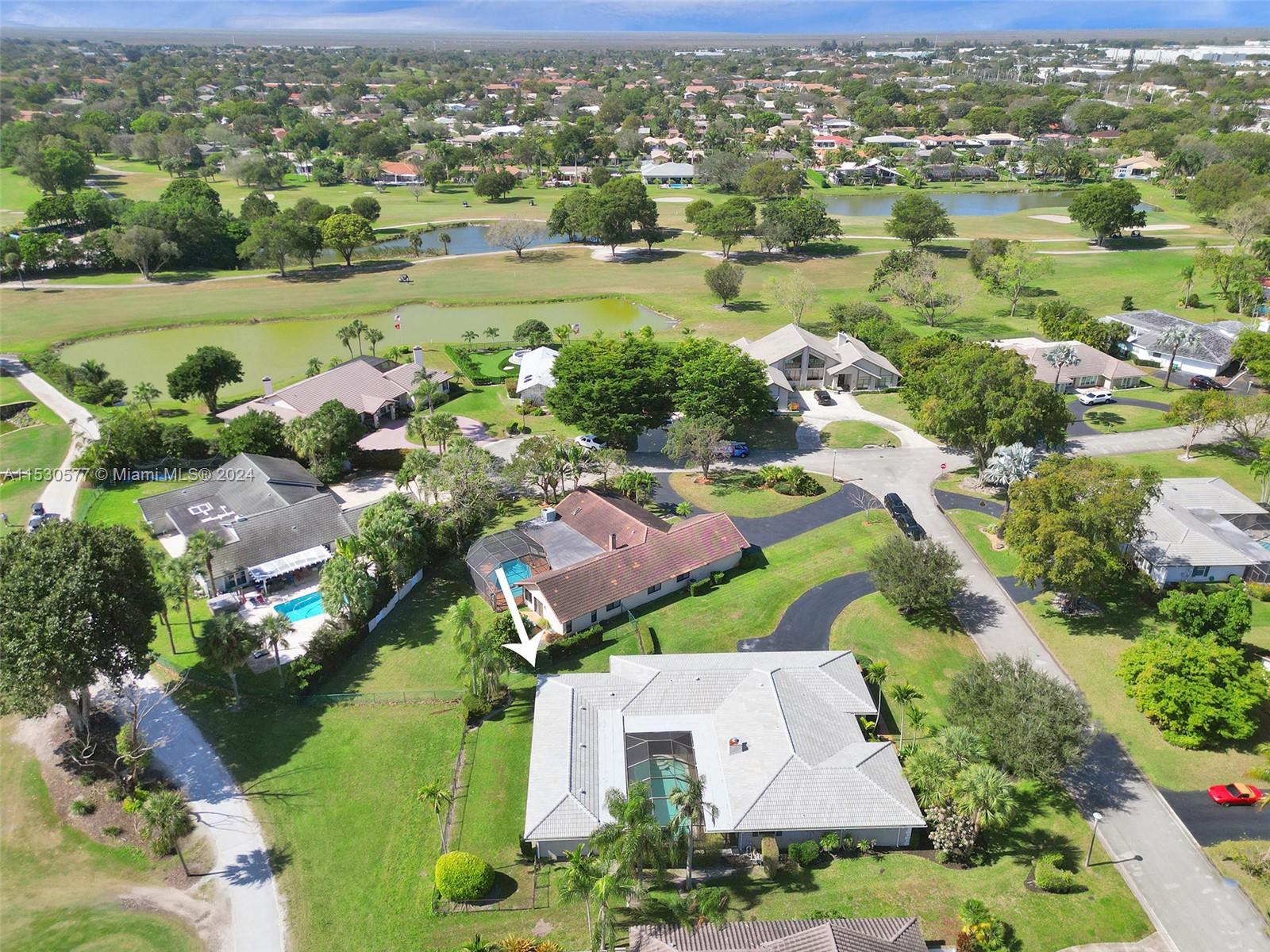 CORAL SPRINGS COUNTRY CLU - Residential