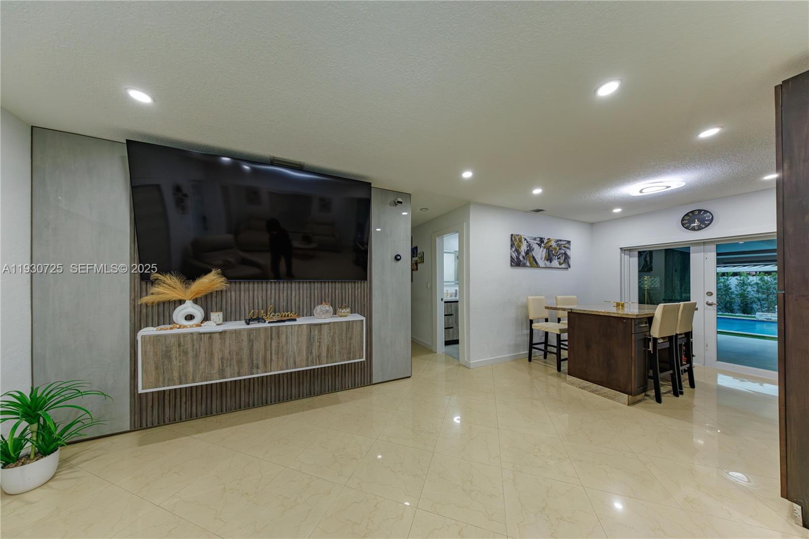 STARLIGHT - Residential