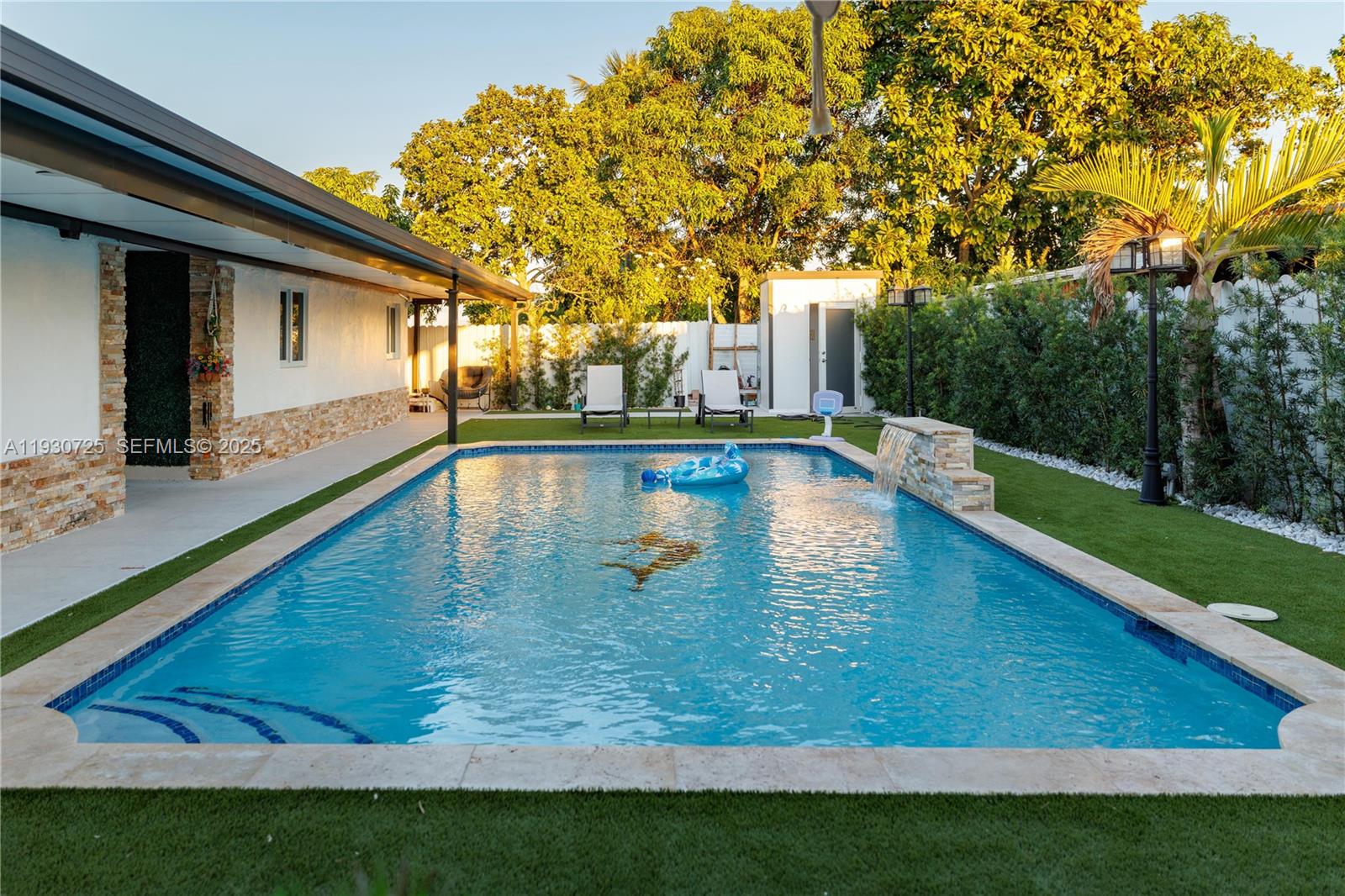 STARLIGHT - Residential