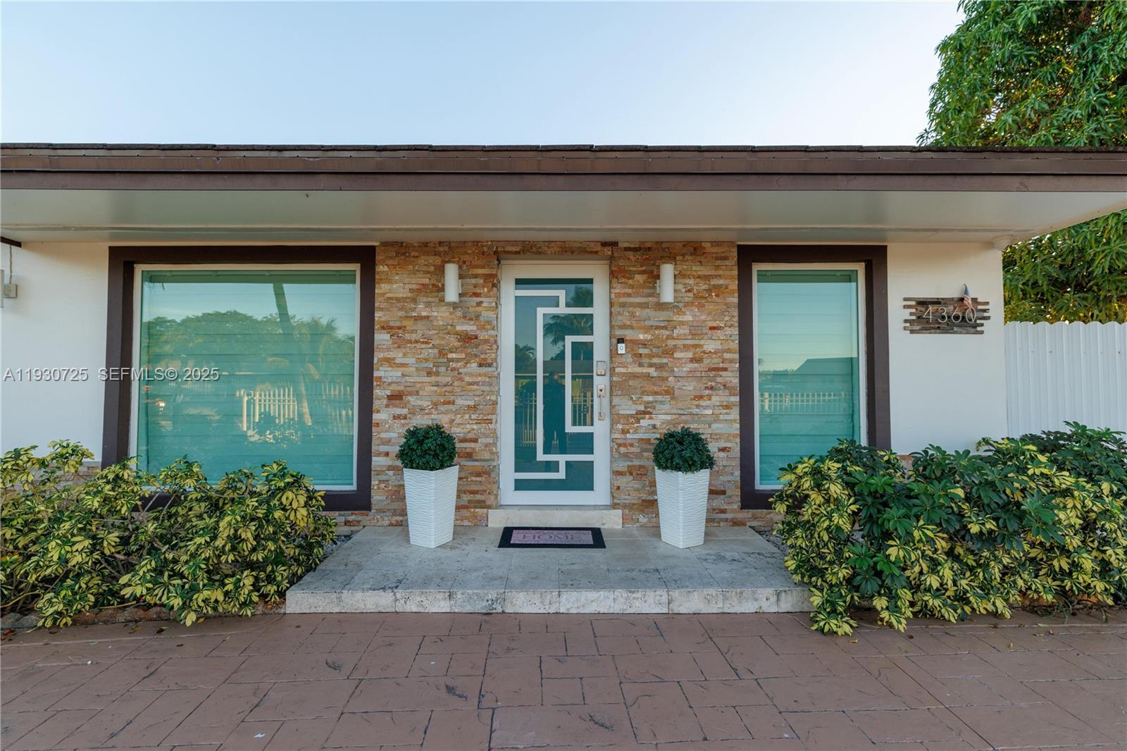 STARLIGHT - Residential