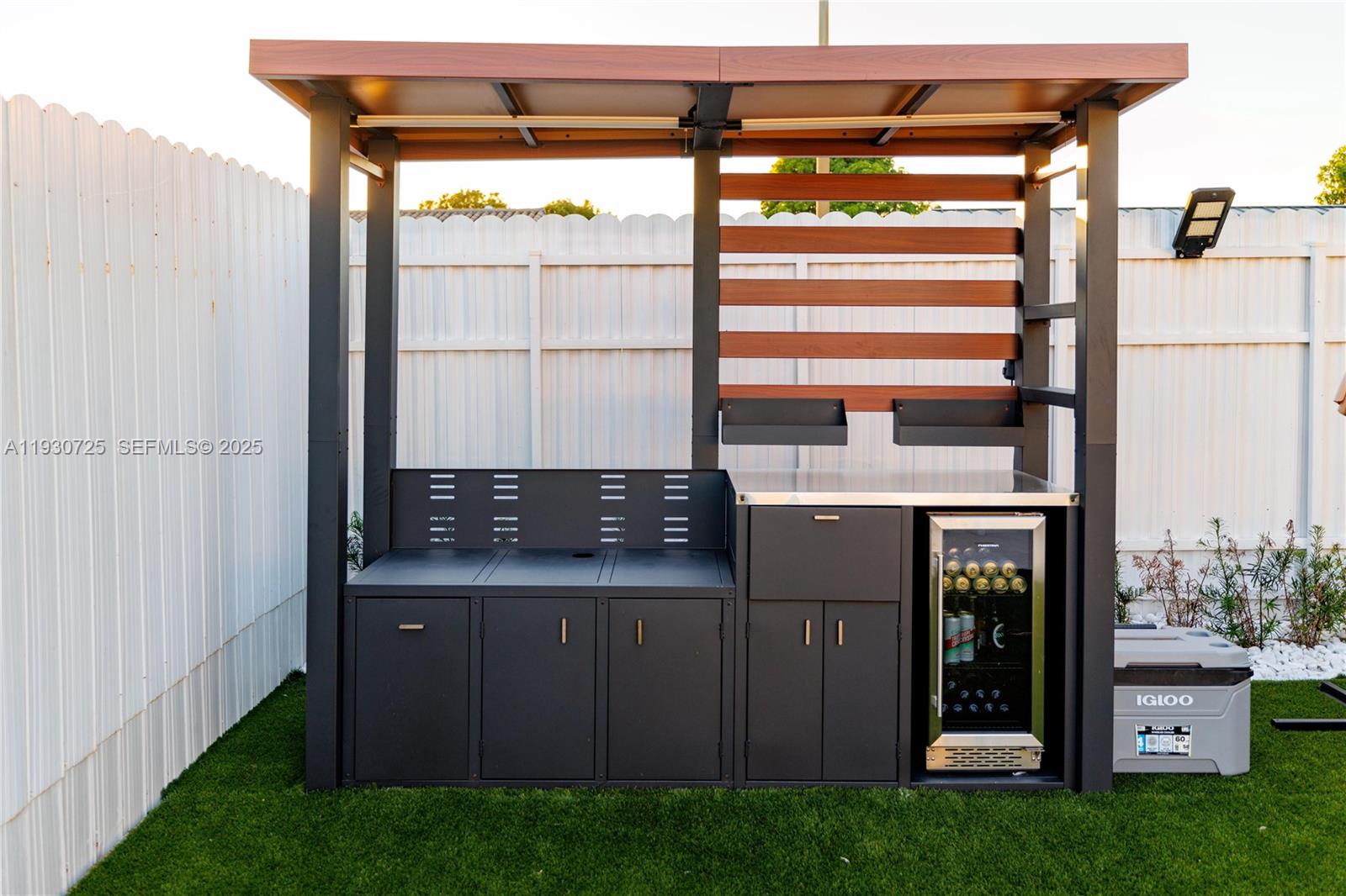 STARLIGHT - Residential