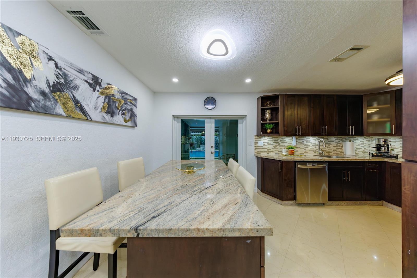 STARLIGHT - Residential