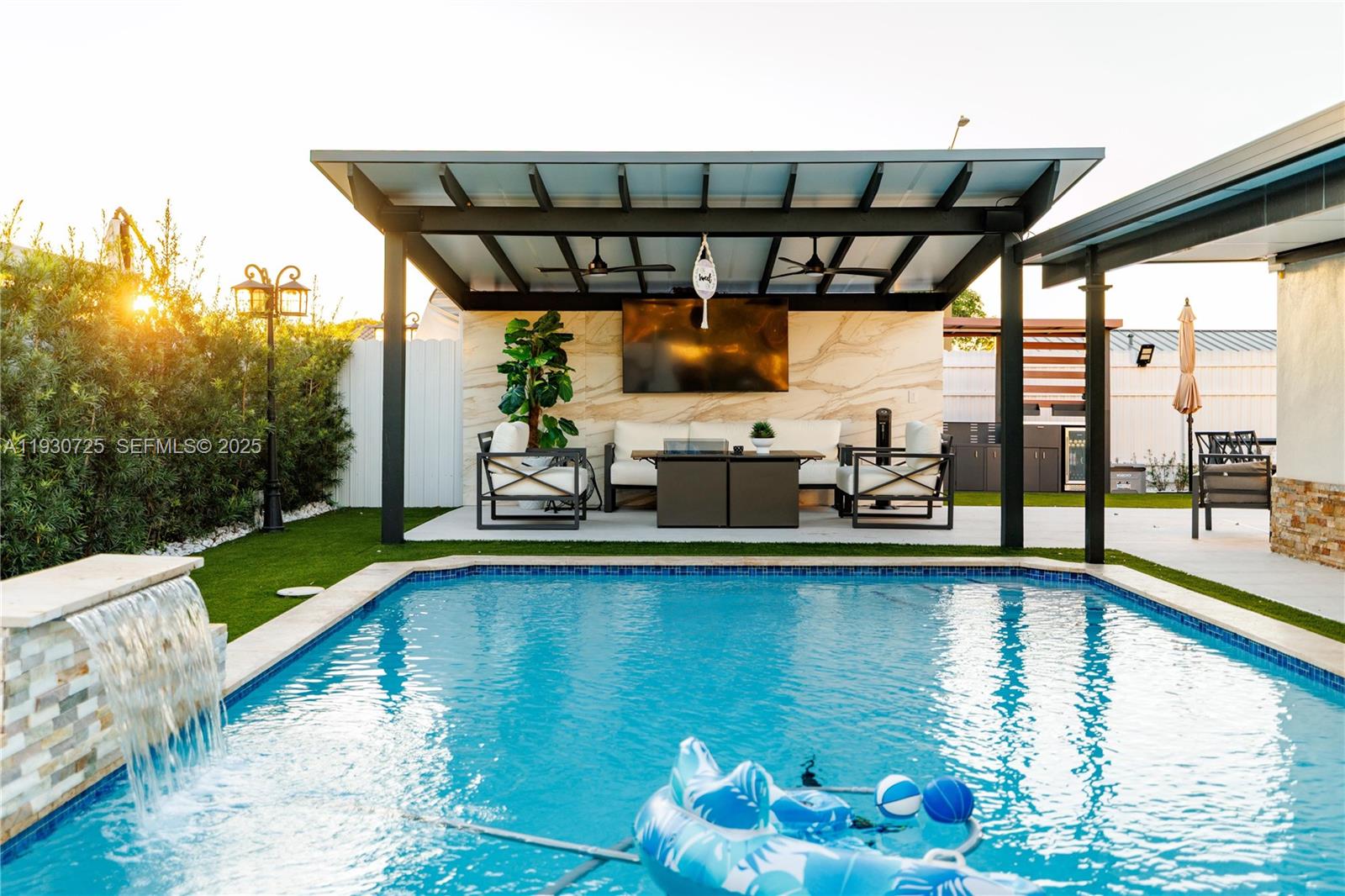 STARLIGHT - Residential