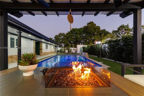 Photo of 4360 NW 205th St, Miami Gardens, FL 33055 (MLS # A11930725)