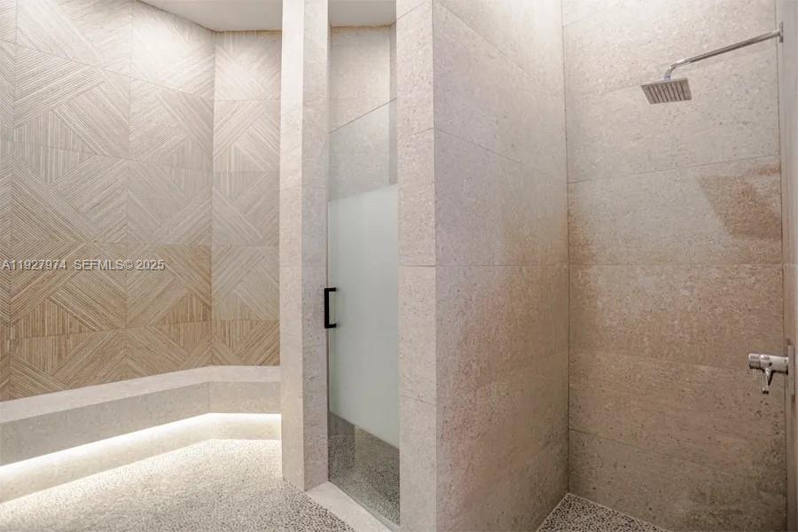 BOCA ISLES SOUTH PH 5D - Residential Lease