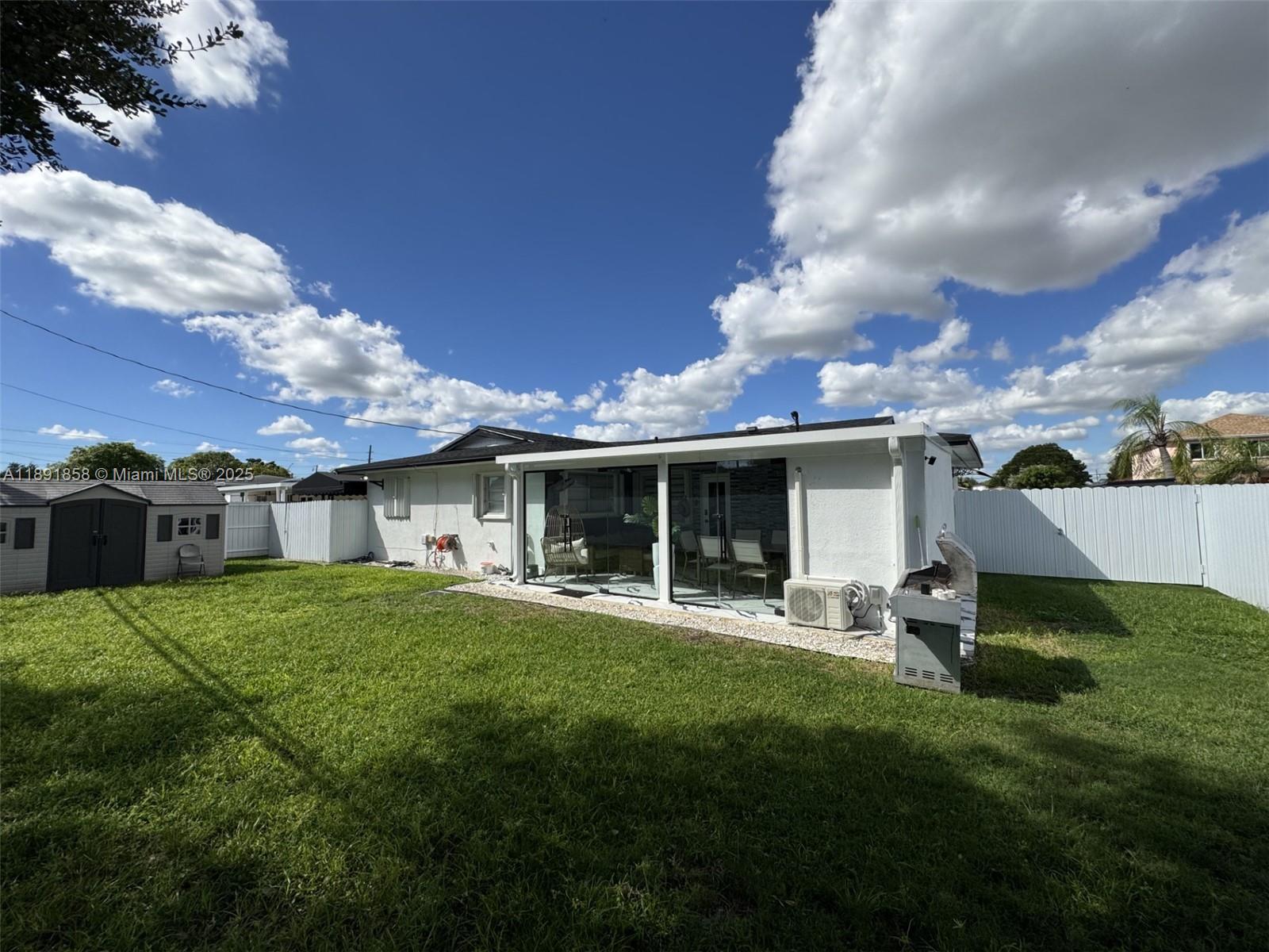 RICHMOND HGTS REPLAT - Residential