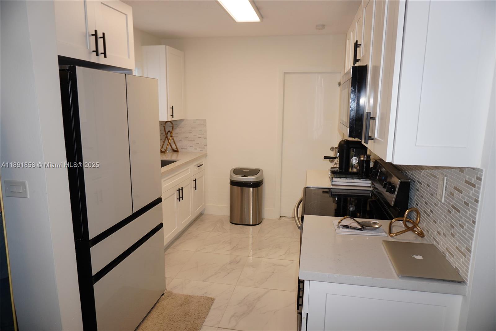 RICHMOND HGTS REPLAT - Residential