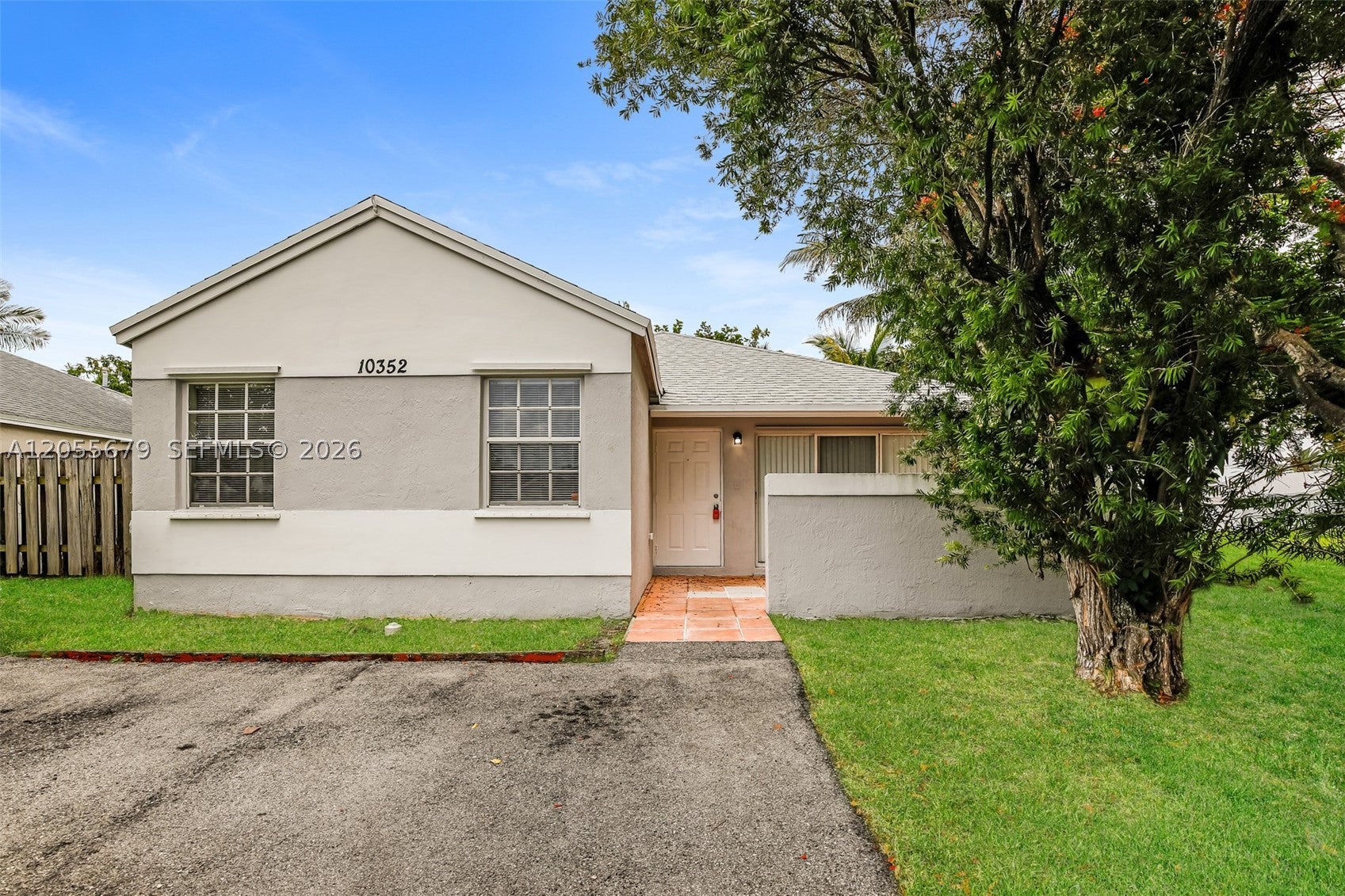 10352 SW 208th Ln - Image 1