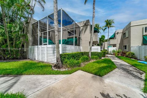 552 NW 98th Ave Plantation FL 33324