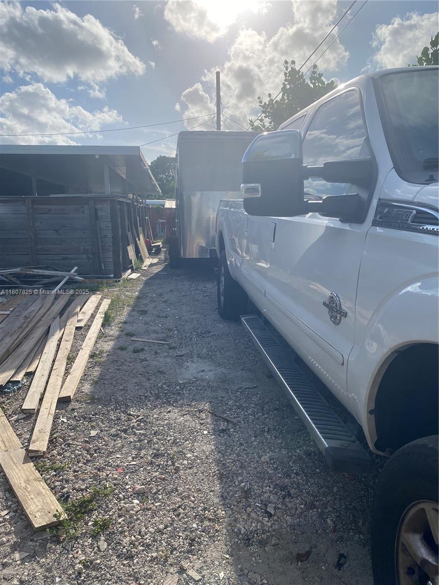 CAROL CITY - Residential