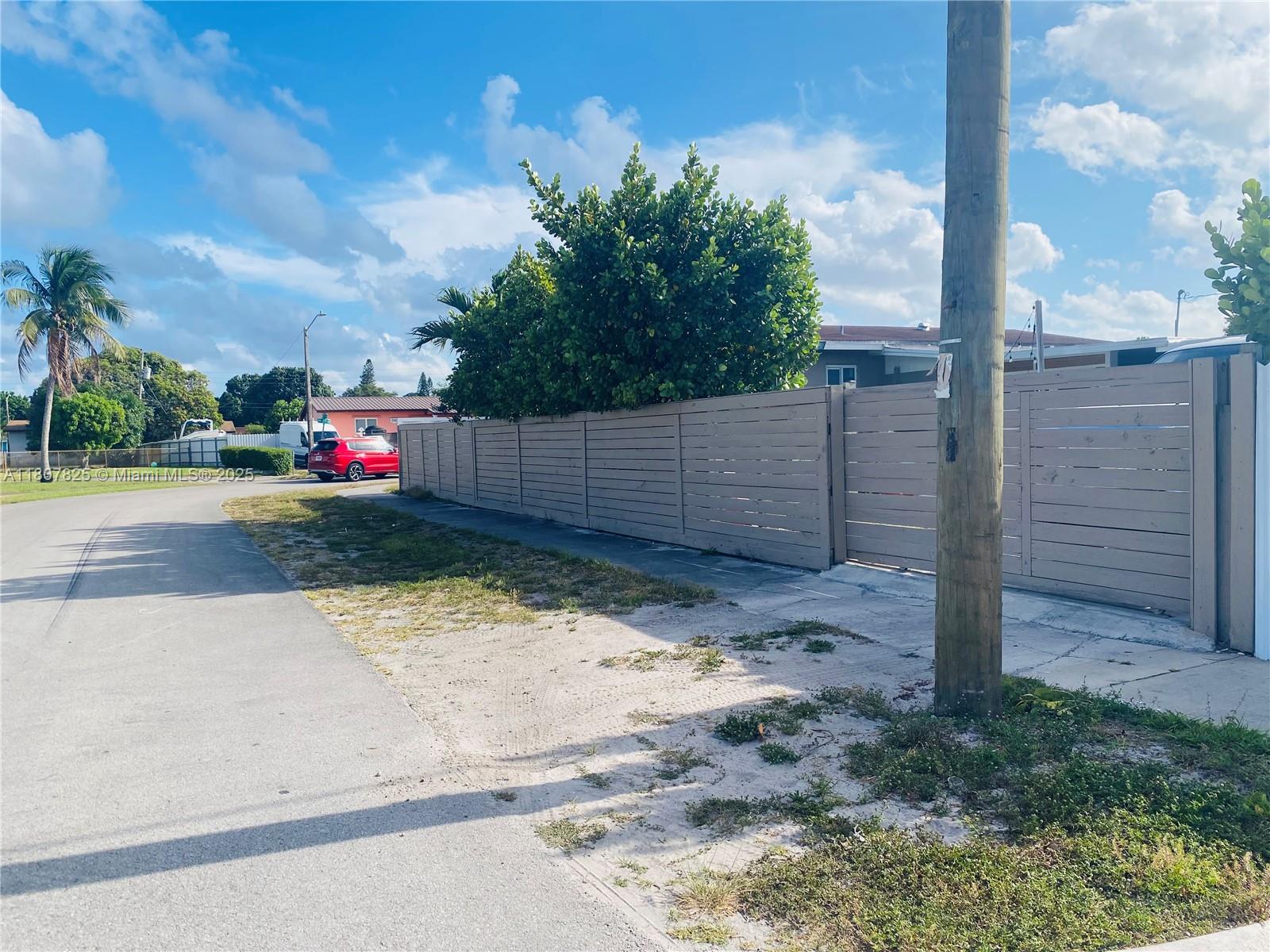3745 NW 171st Ter